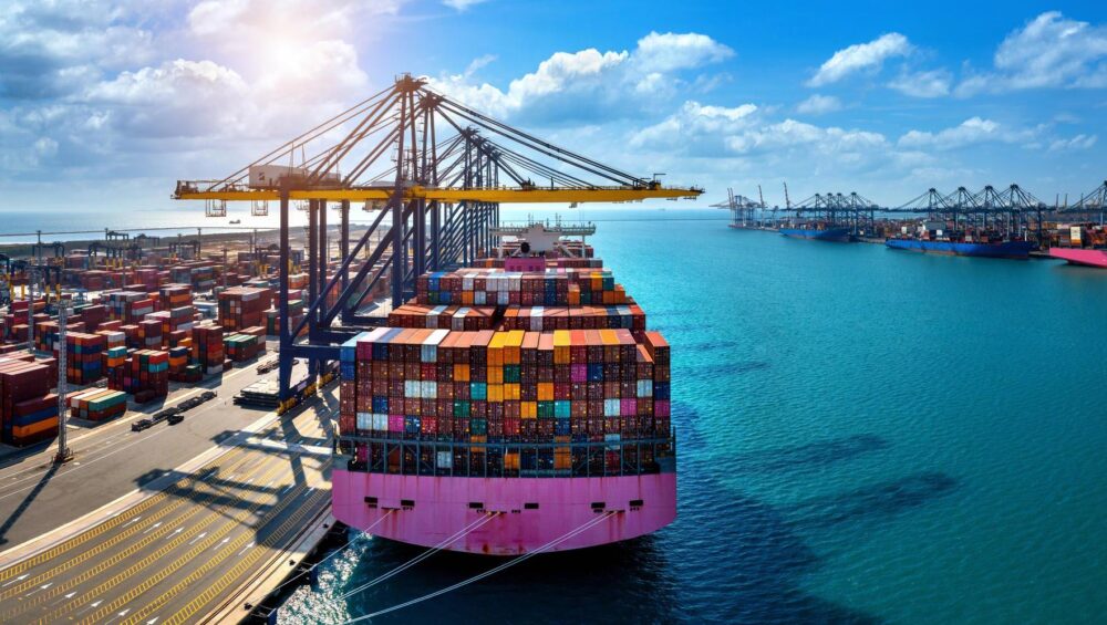 صادرات اوره و گوگرد از ایران توسط شرکت NTEK